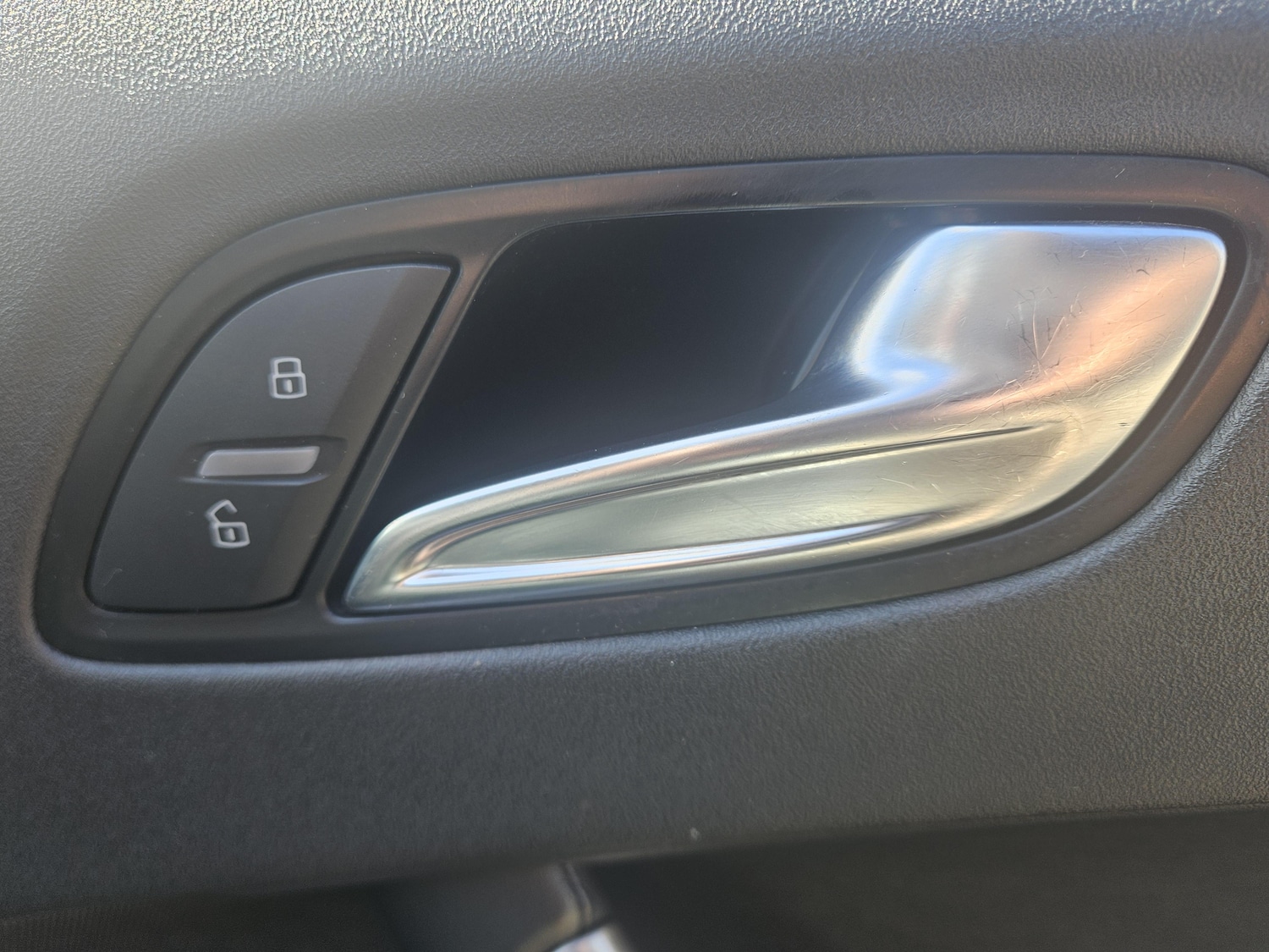 Used Audi TT 2010 for sale - 78117068: Photo 27