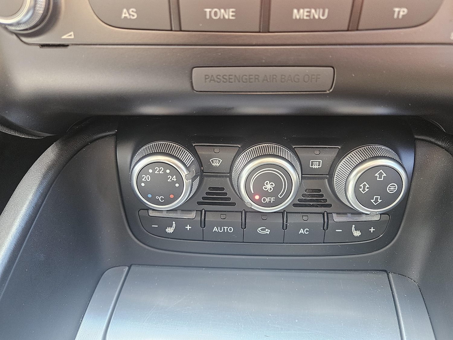 Used Audi TT 2010 for sale - 78117068: Photo 34