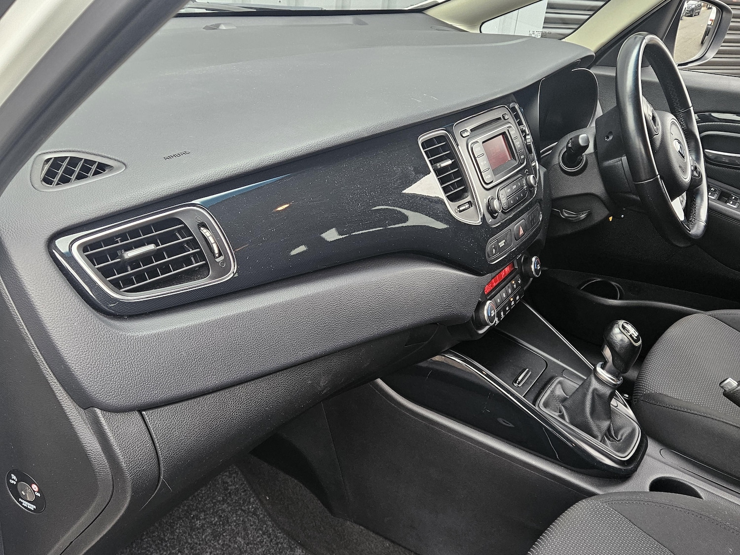 Used Kia Carens 2015 for sale - 77974183: Photo 17