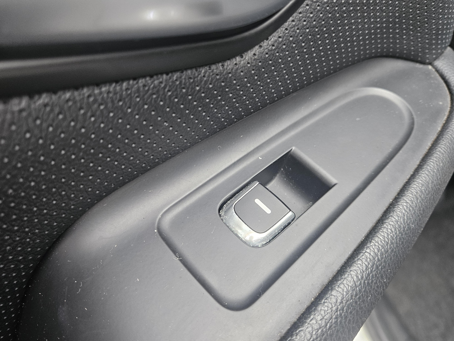 Used Kia Carens 2015 for sale - 77974183: Photo 23