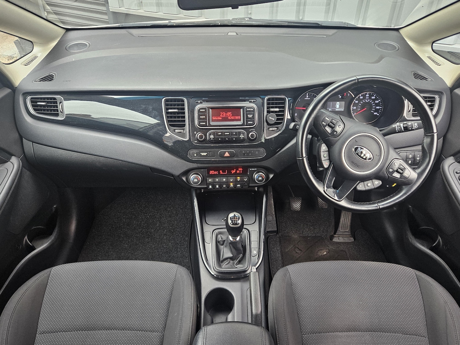 Used Kia Carens 2015 for sale - 77974183: Photo 25