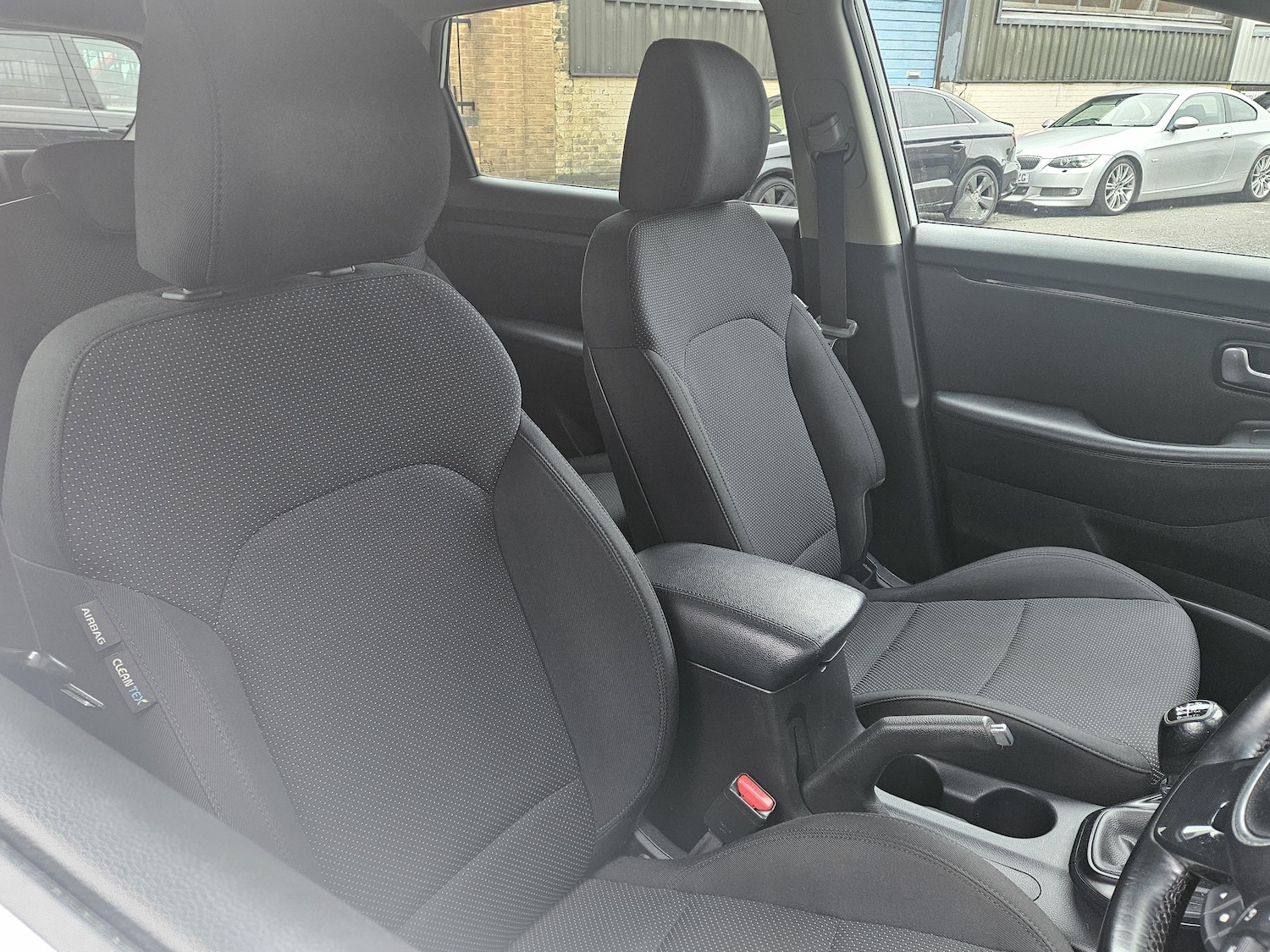 Used Kia Carens 2015 for sale - 77974183: Photo 30