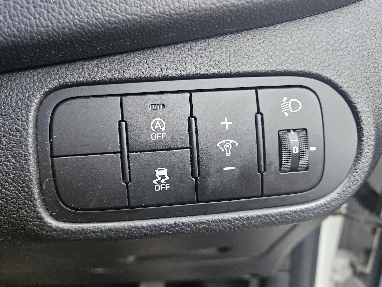 Used Kia Carens 2015 for sale - 77974183: Photo 33