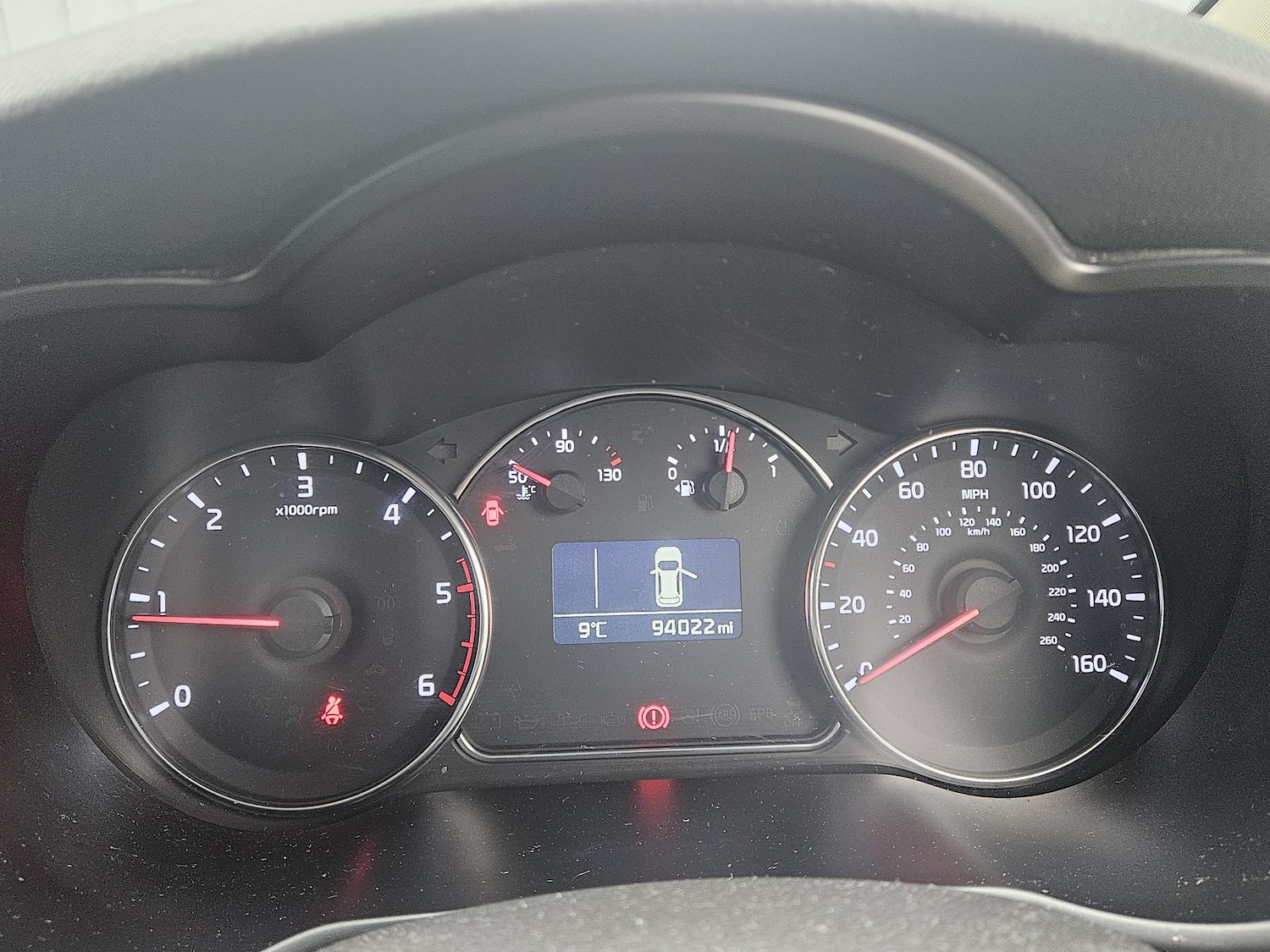 Used Kia Carens 2015 for sale - 77974183: Photo 36