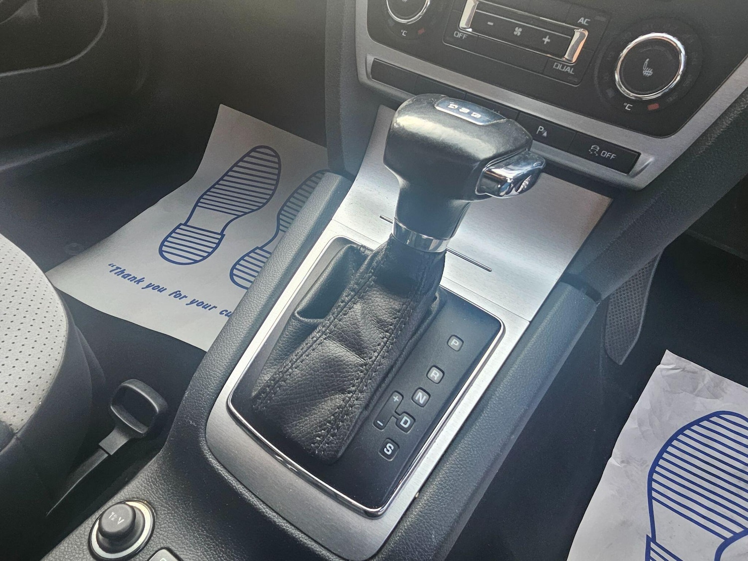 Vehicle 33