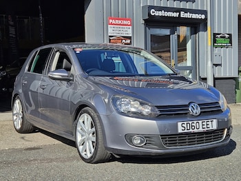 Used Volkswagen Golf 2010 for sale - 78989700: Photo