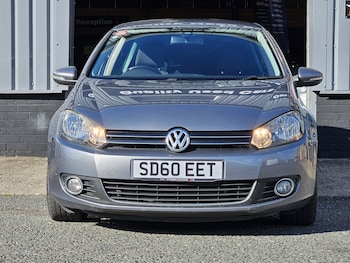 Used Volkswagen Golf 2010 for sale - 78989700: Photo