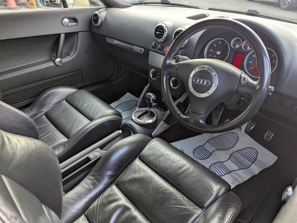 Used Audi TT 2005 for sale - 76367427: Photo 14