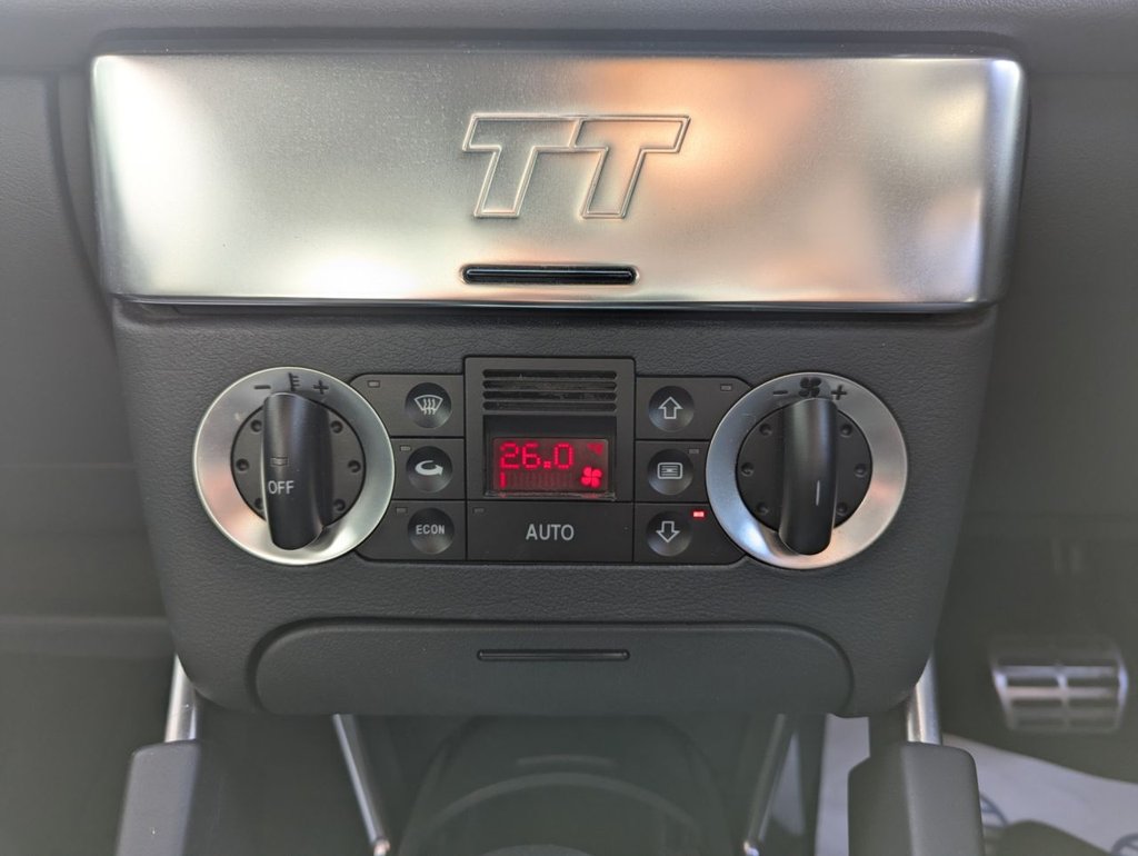 Used Audi TT 2005 for sale - 76367427: Photo 24