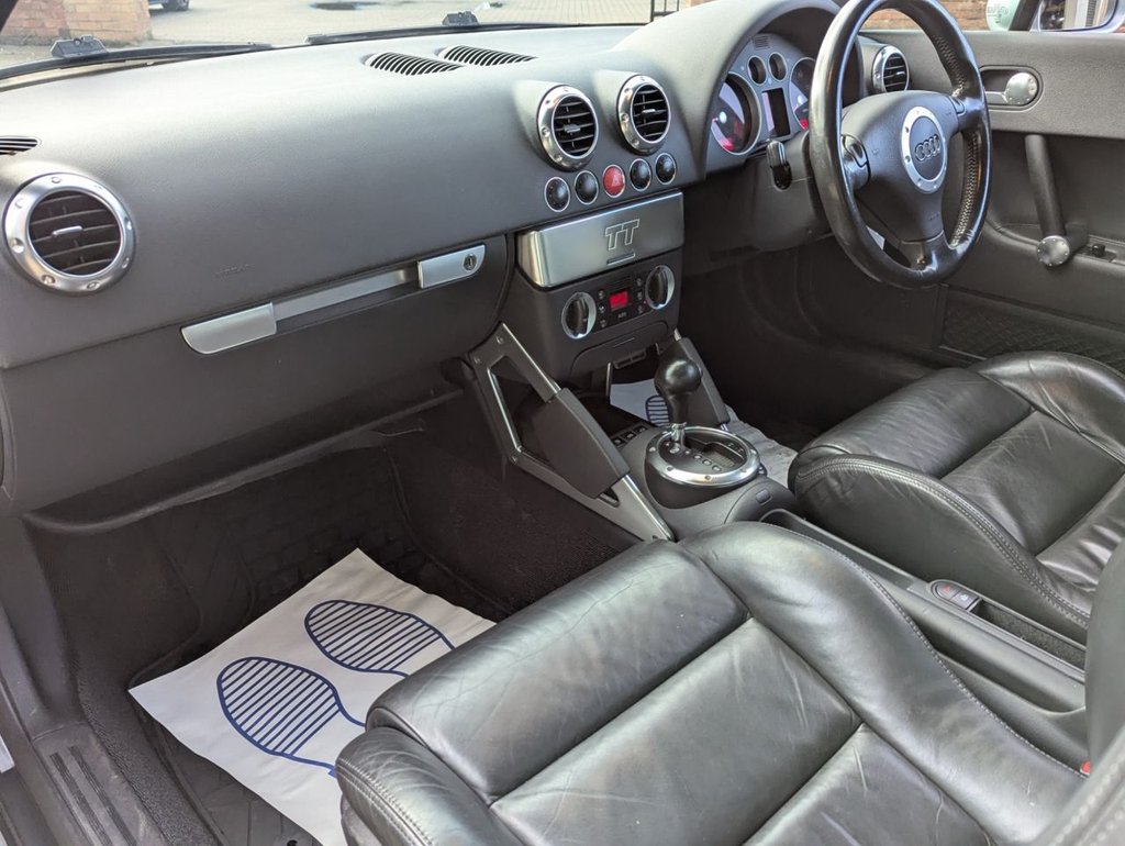 Used Audi TT 2005 for sale - 76367427: Photo 33