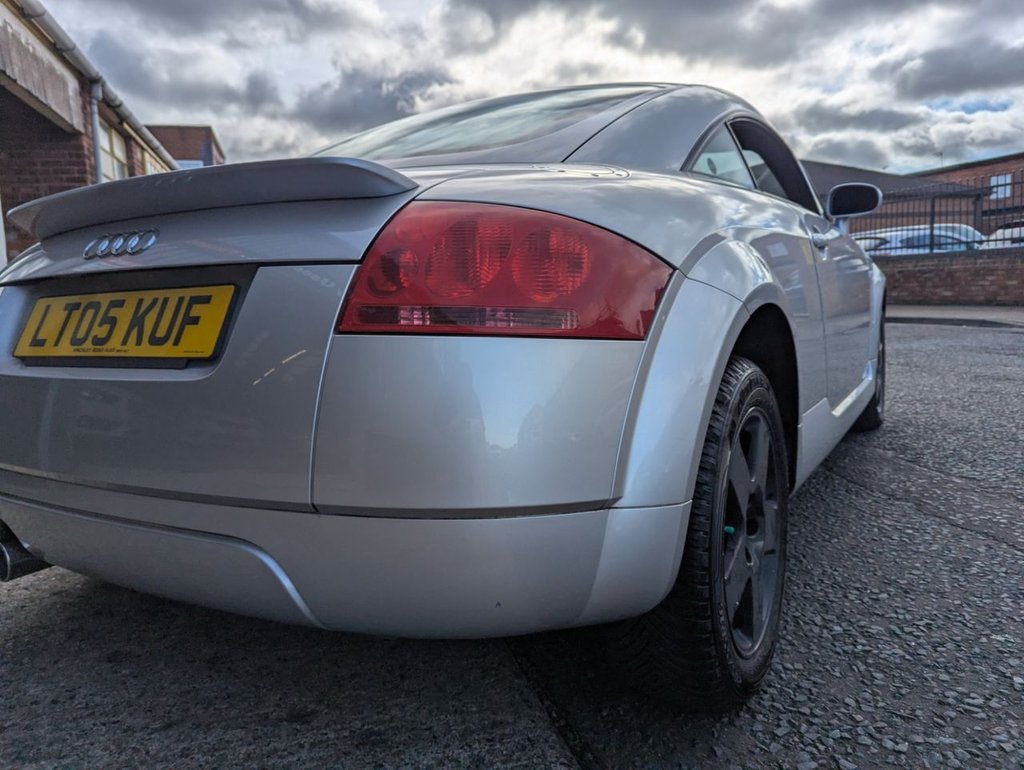 Used Audi TT 2005 for sale - 76367427: Photo 35