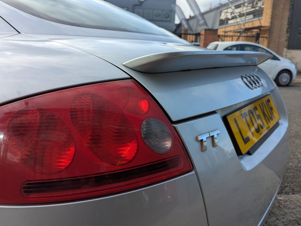 Used Audi TT 2005 for sale - 76367427: Photo 37