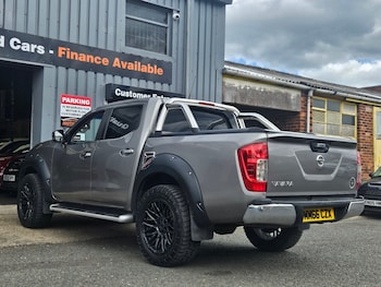Used Nissan Navara 2016 for sale - 78574780: Photo