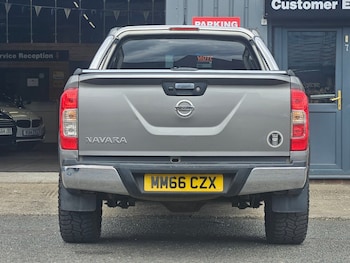 Used Nissan Navara 2016 for sale - 78574780: Photo