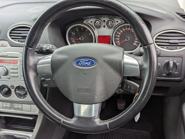 Used Ford Focus 2009 for sale - 76267414: Photo 13