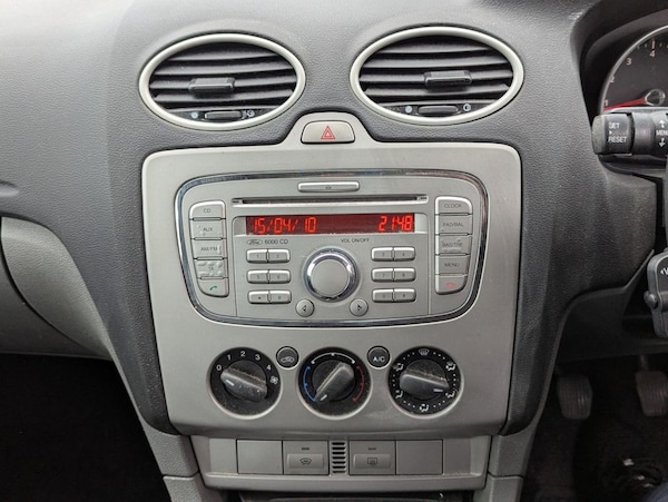 Used Ford Focus 2009 for sale - 76267414: Photo 16