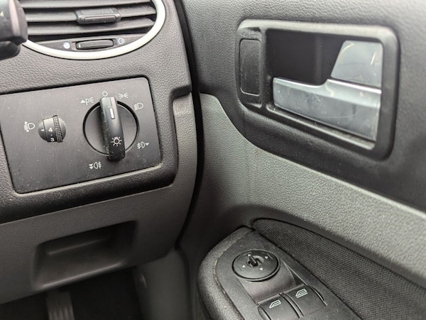 Used Ford Focus 2009 for sale - 76267414: Photo 19