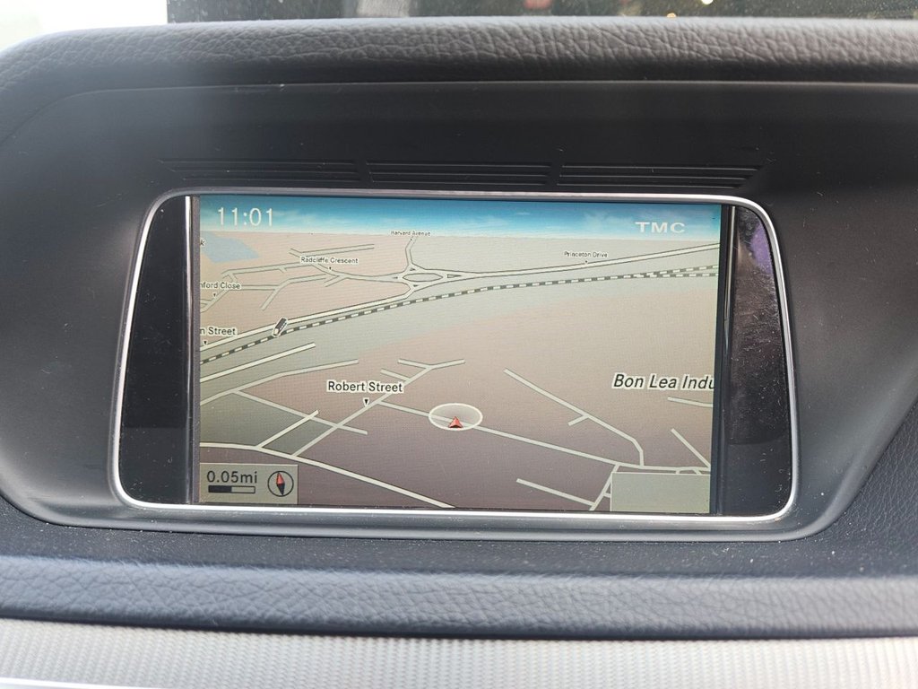 Used Mercedes-Benz E Class 2013 for sale - 77703939: Photo 27