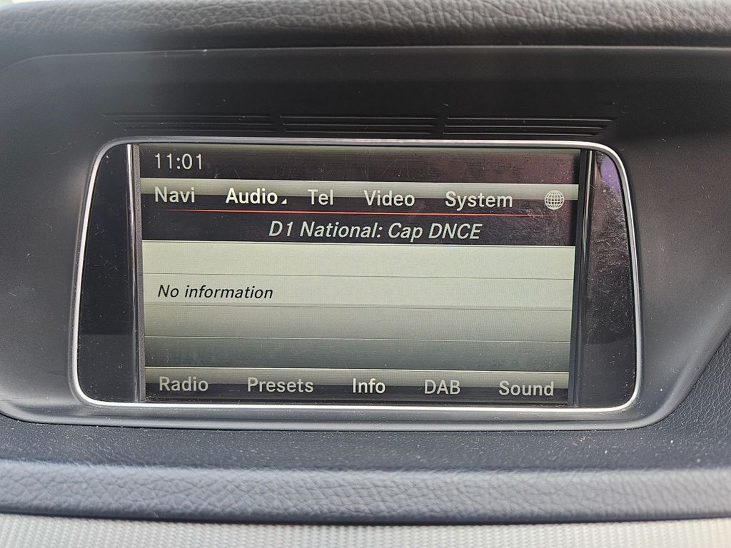 Used Mercedes-Benz E Class 2013 for sale - 77703939: Photo 28