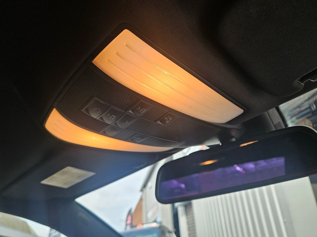 Used Mercedes-Benz E Class 2013 for sale - 77703939: Photo 32