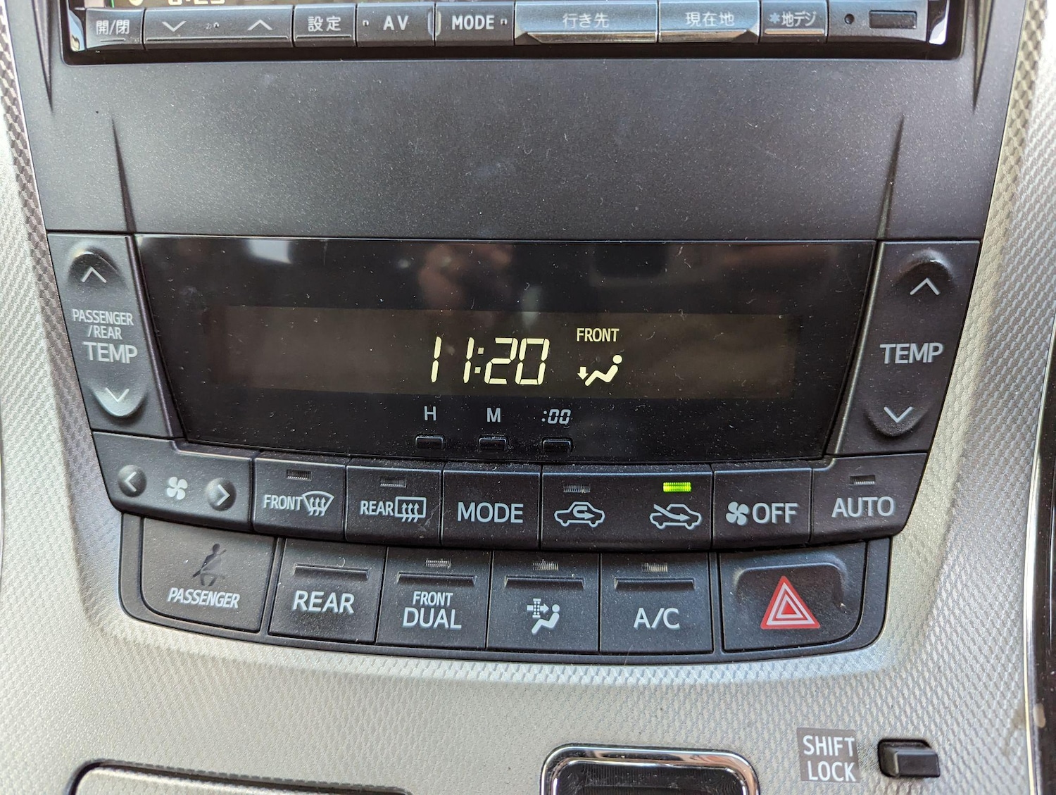 Vehicle 28