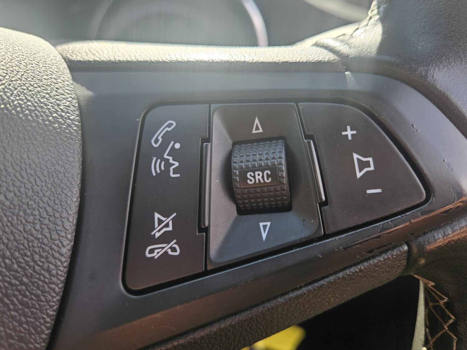 Used Vauxhall Astra for sale - 78117067: Photo 26