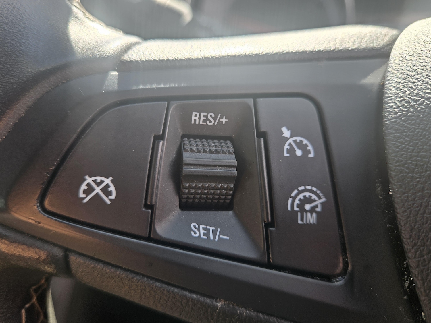 Used Vauxhall Astra for sale - 78117067: Photo 29