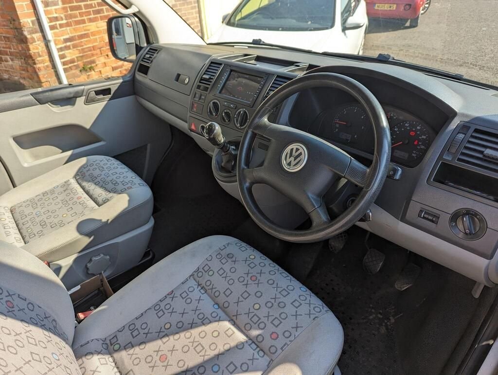 Used Volkswagen Transporter Shuttle 2004 for sale - 76635015: Photo 16
