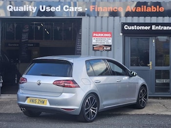 Used Volkswagen Golf 2015 for sale - 75823135: Photo