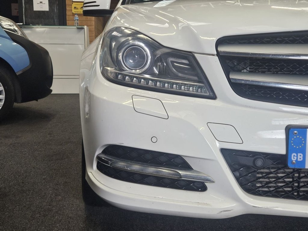Used Mercedes-Benz C Class 2013 for sale - 76686483: Photo 21