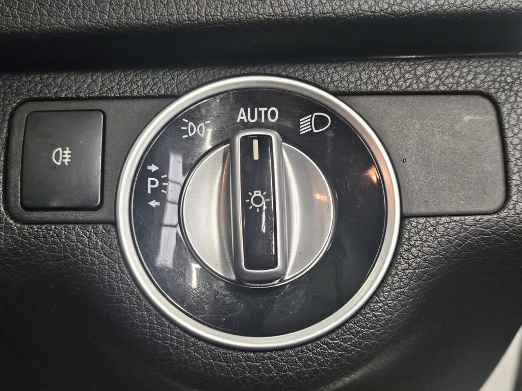 Used Mercedes-Benz C Class 2013 for sale - 76686483: Photo 36