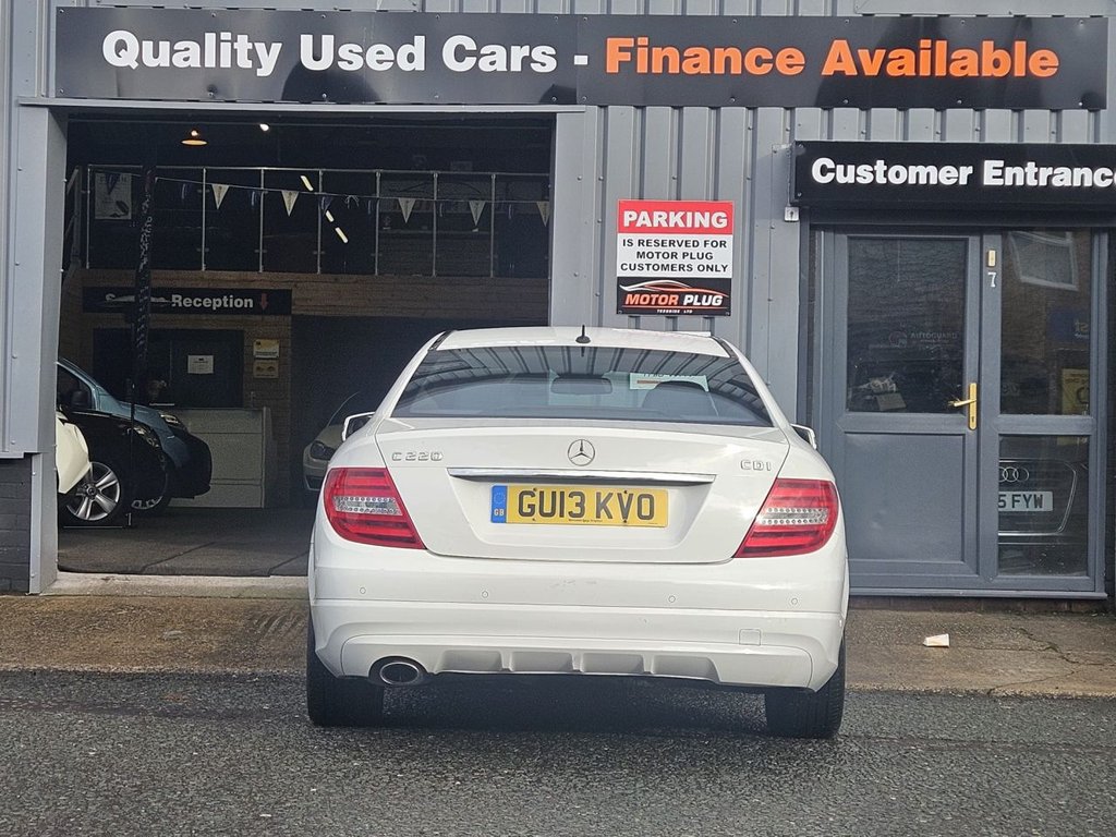 Used Mercedes-Benz C Class 2013 for sale - 76686483: Photo 4