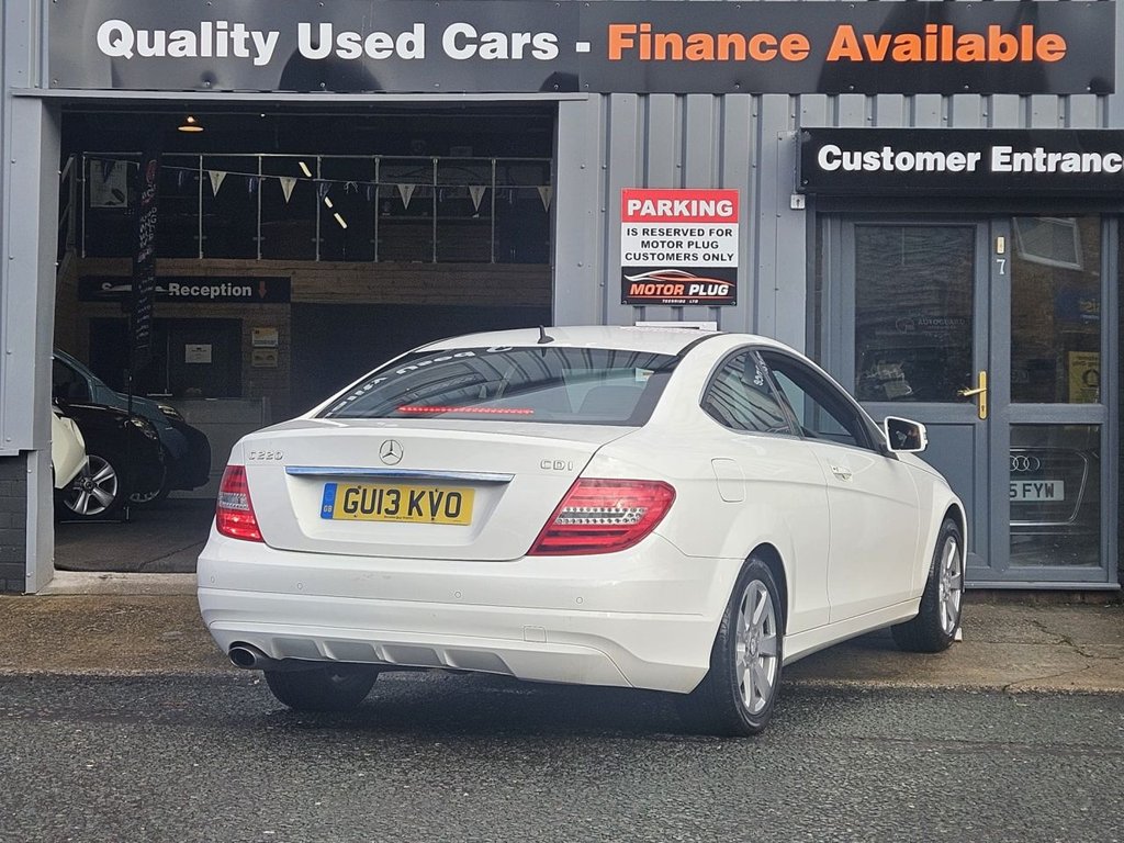 Used Mercedes-Benz C Class 2013 for sale - 76686483: Photo 7