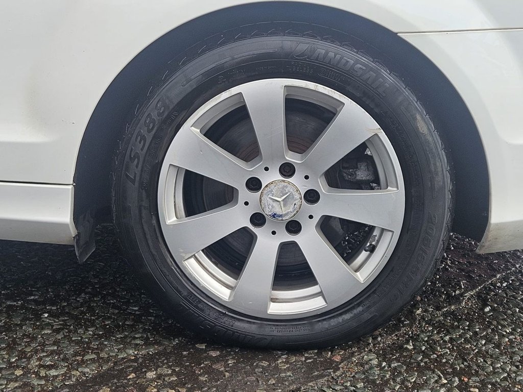 Used Mercedes-Benz C Class 2013 for sale - 76686483: Photo 8