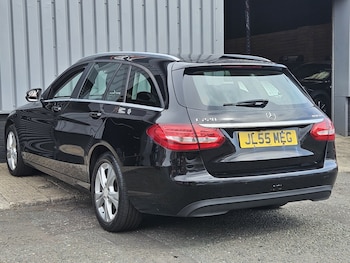 Used Mercedes-Benz C Class 2015 for sale - 79541215: Photo