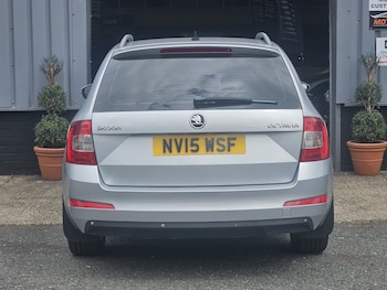 Used Skoda Octavia 2015 for sale - 79350174: Photo