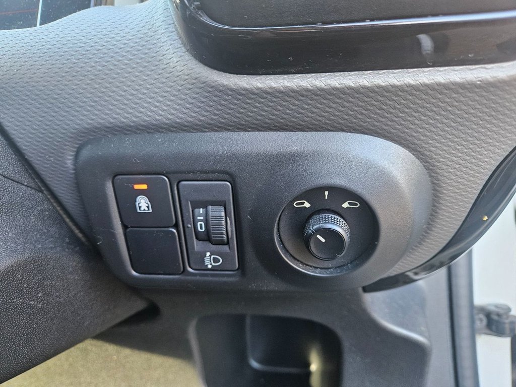 Used Citroen C4 Cactus 2015 for sale - 77636729: Photo 26