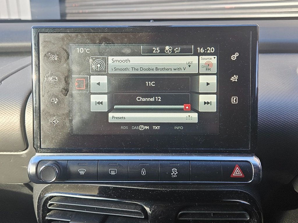 Used Citroen C4 Cactus 2015 for sale - 77636729: Photo 32