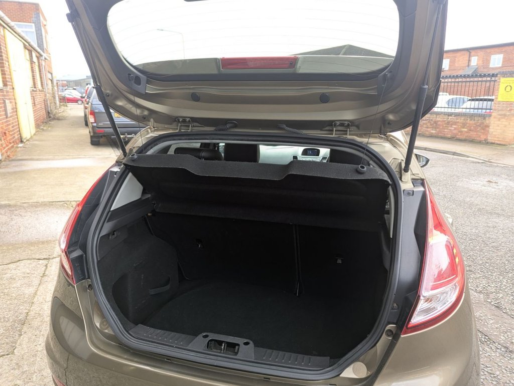 Used Ford Fiesta 2013 for sale - 76635024: Photo 10