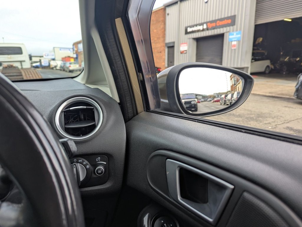 Used Ford Fiesta 2013 for sale - 76635024: Photo 30