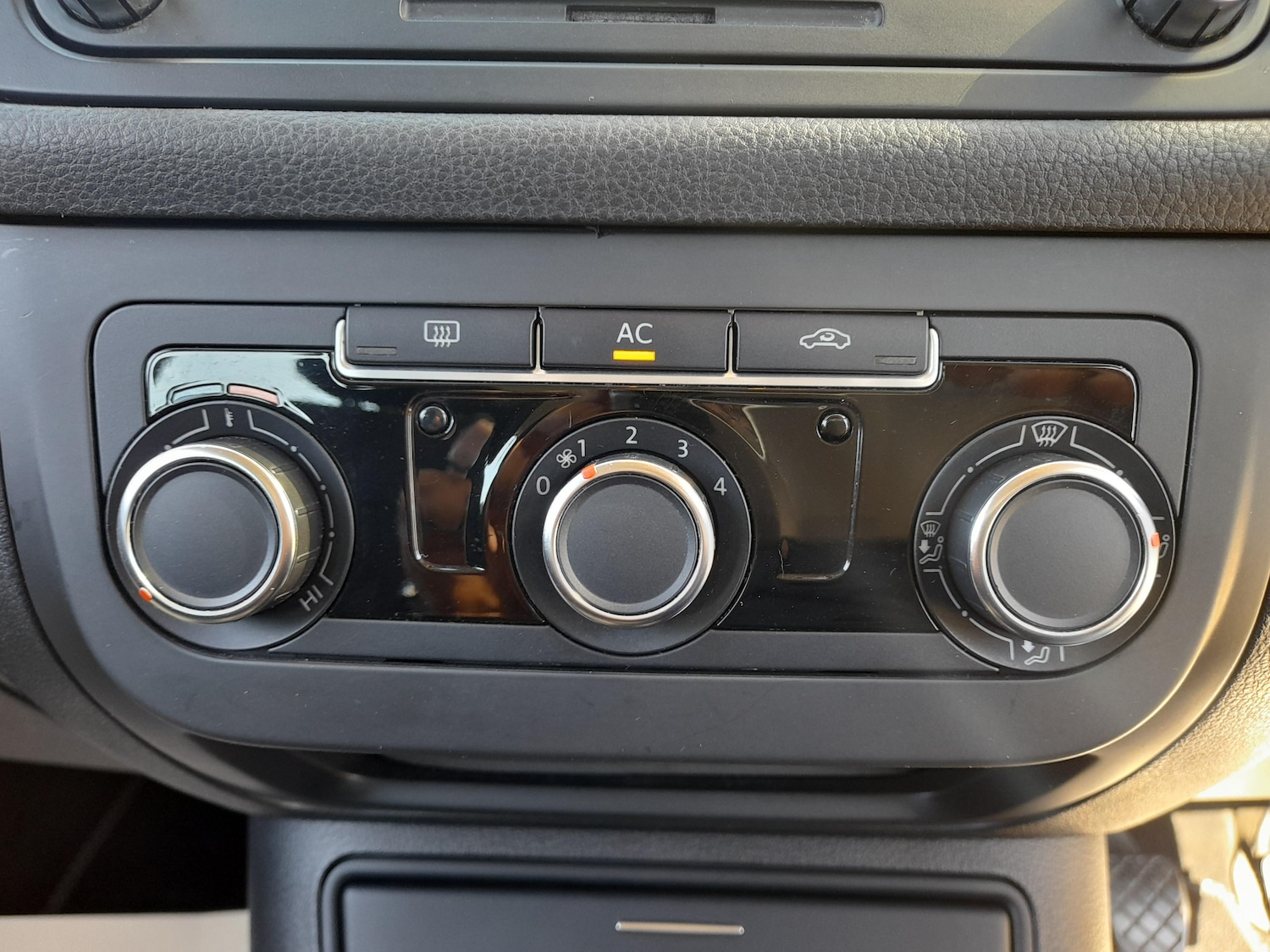 Used Volkswagen Golf Plus 2011 for sale - 78158074: Photo 15