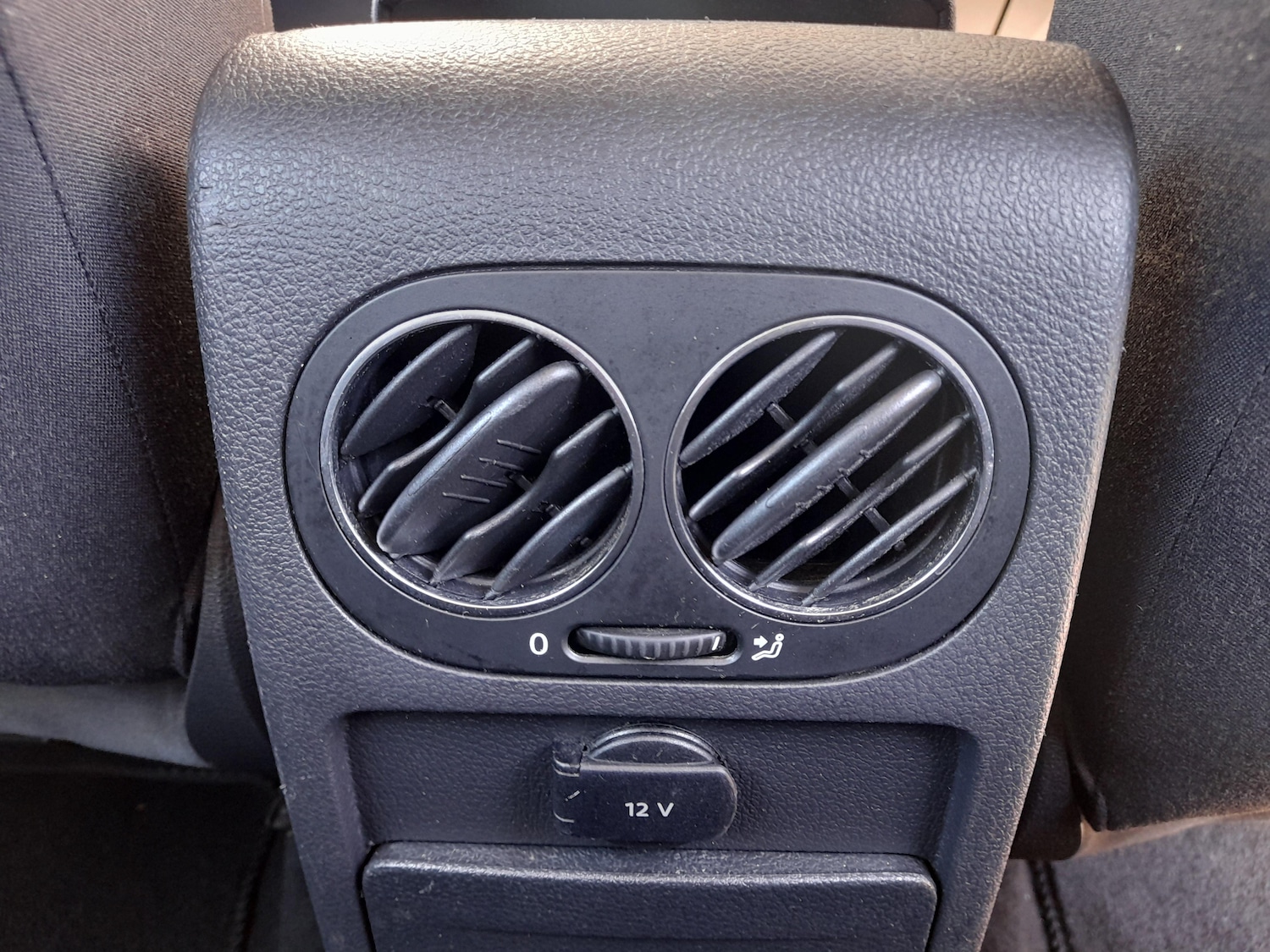 Used Volkswagen Golf Plus 2011 for sale - 78158074: Photo 24