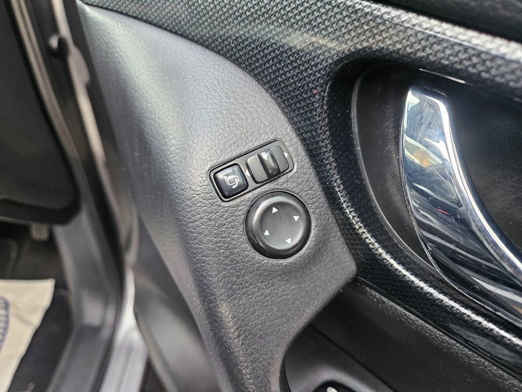 Used Nissan X-Trail 2015 for sale - 77313687: Photo 25