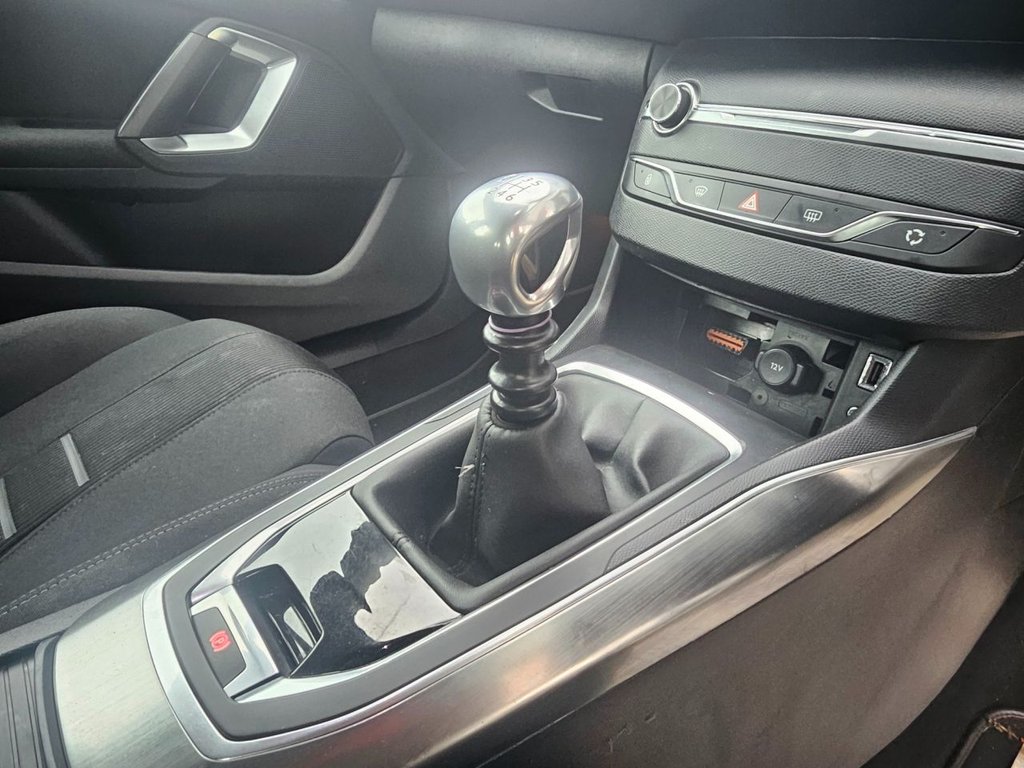 Used Peugeot 308 2014 for sale - 77631921: Photo 25