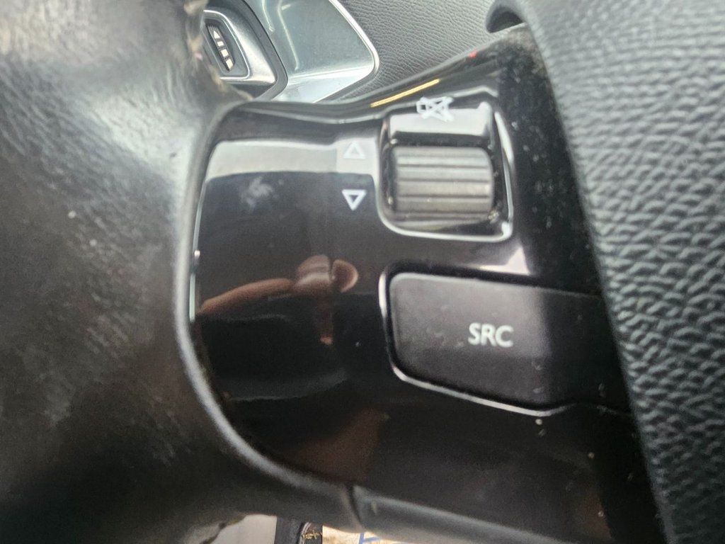 Used Peugeot 308 2014 for sale - 77631921: Photo 28