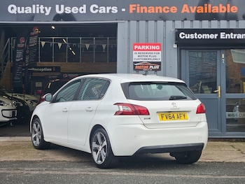 Used Peugeot 308 2014 for sale - 77631921: Photo