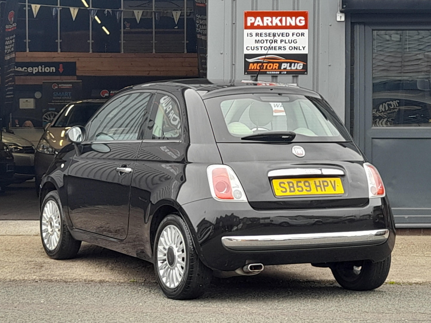 Used Fiat 500 2010 for sale - 78190321: Photo 2