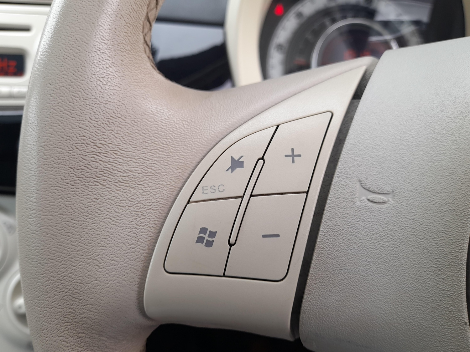 Used Fiat 500 2010 for sale - 78190321: Photo 25