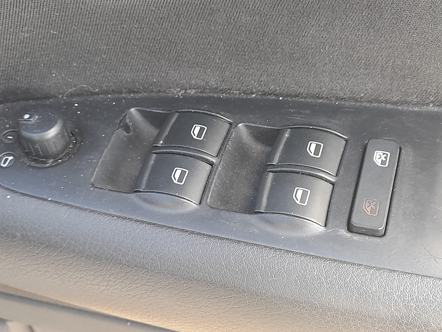 Used Audi A4 2005 for sale - 77901316: Photo 9