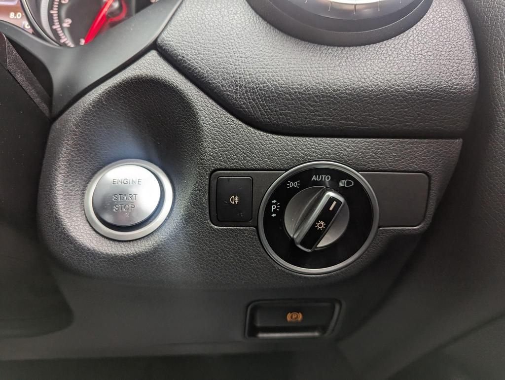 Used Mercedes-Benz CLA 2018 for sale - 76635014: Photo 35